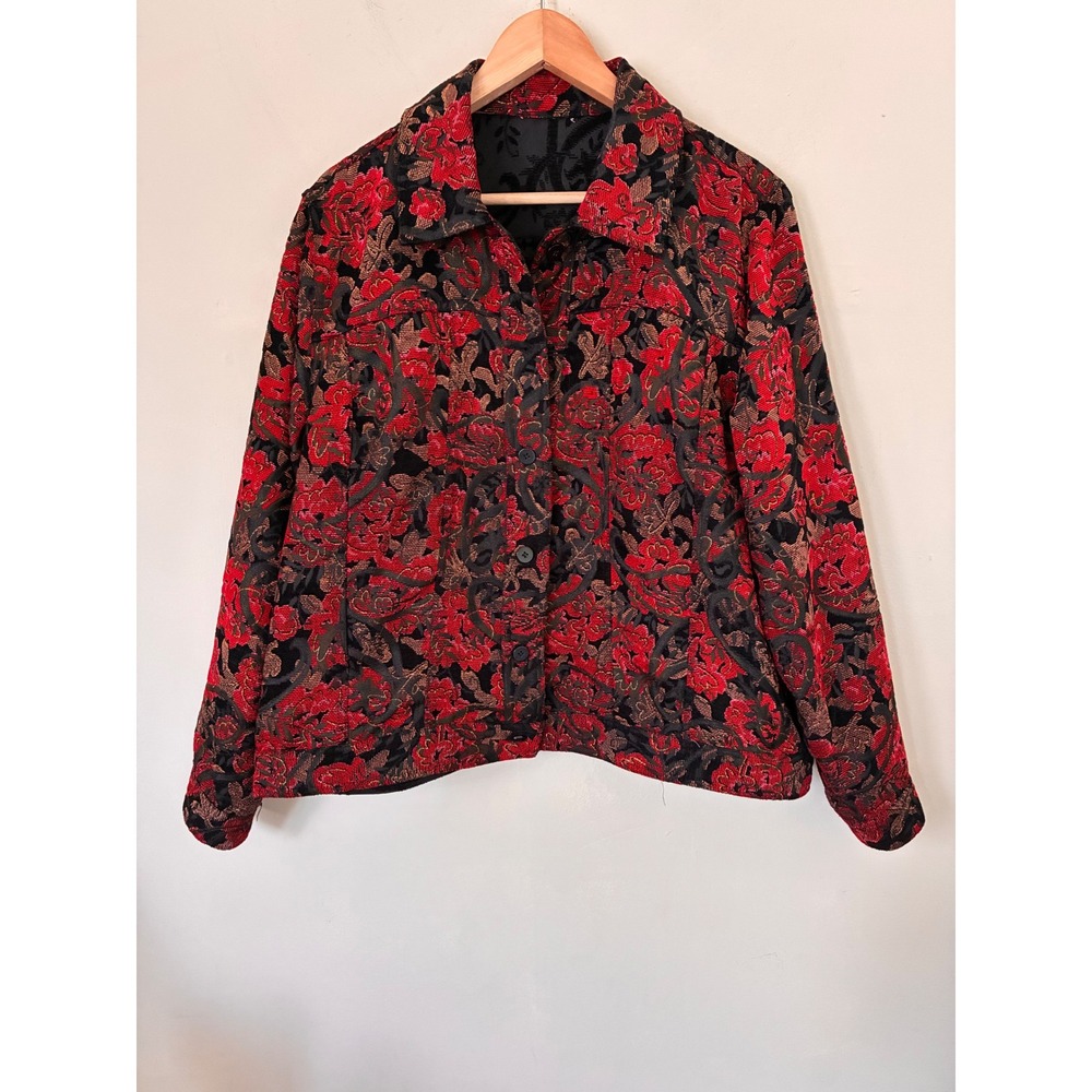 Reversible Floral Retro Fall Tapestry & Black Paisley Flocked Jacket Red  Black